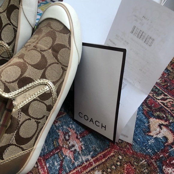 COACH • Brown Beale Signature Slip On Sneaker - Picture 2 of 4